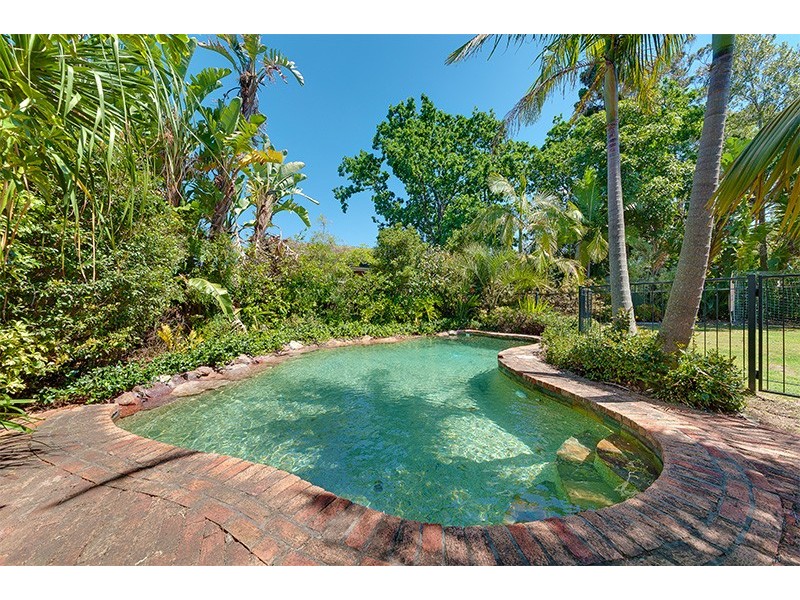 24 Oxley Avenue, St Ives NSW 2075