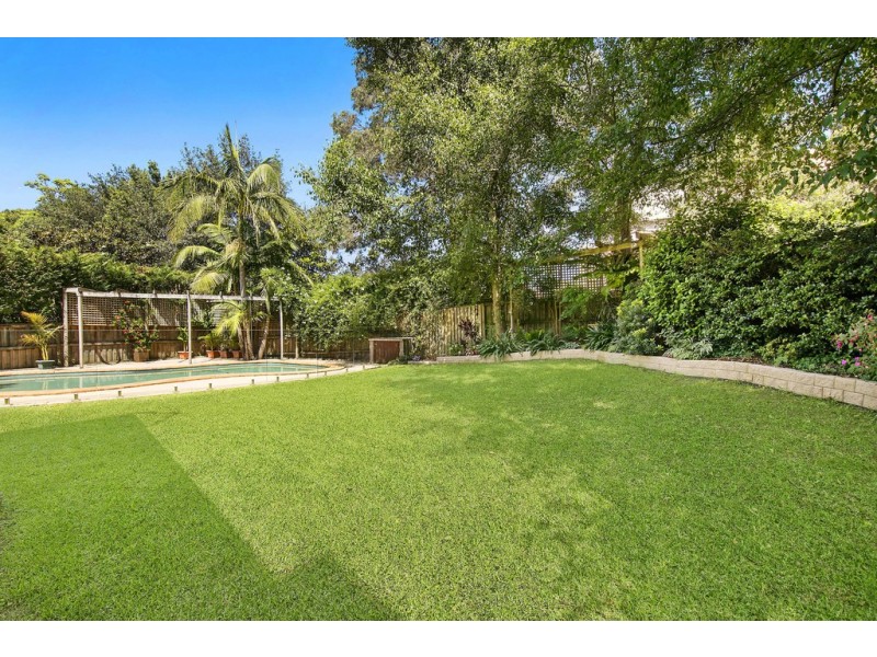 8 The Cloisters, St Ives NSW 2075