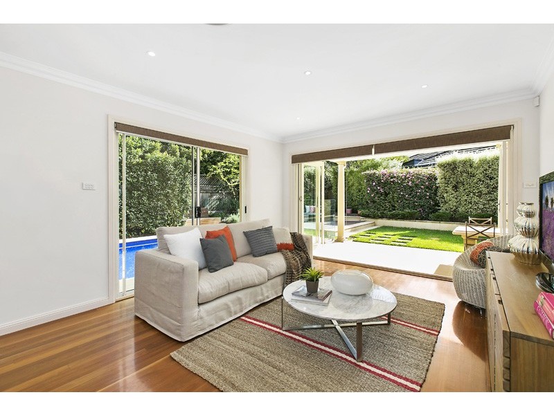 11 Oxford Place, St Ives NSW 2075