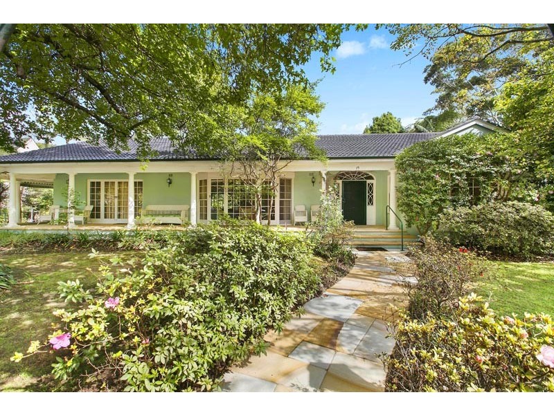 19 Torokina Avenue, St Ives NSW 2075