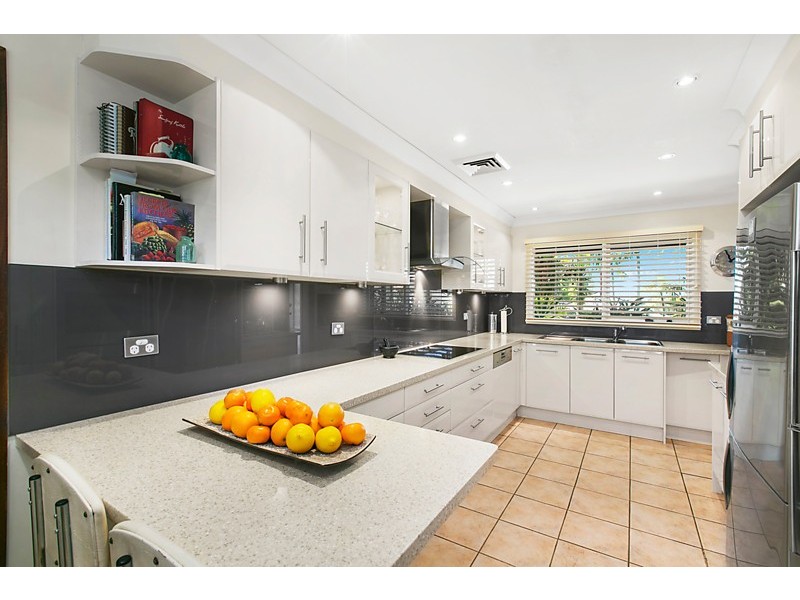 17 Nicholson Avenue, St Ives NSW 2075
