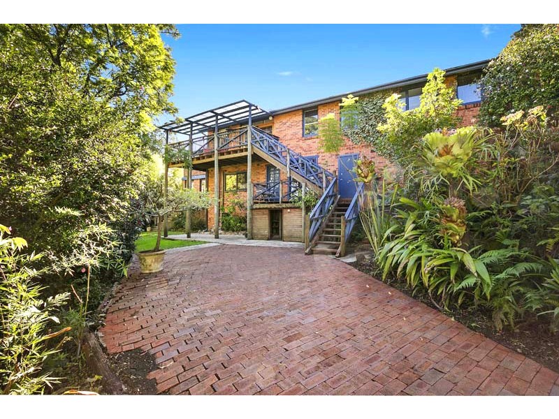 6 Robina Street, St Ives NSW 2075