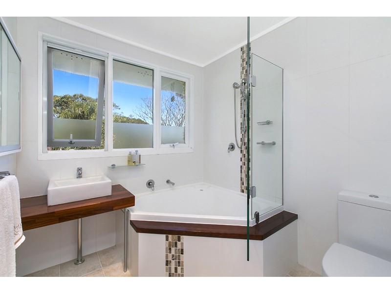 6 Robina Street, St Ives NSW 2075