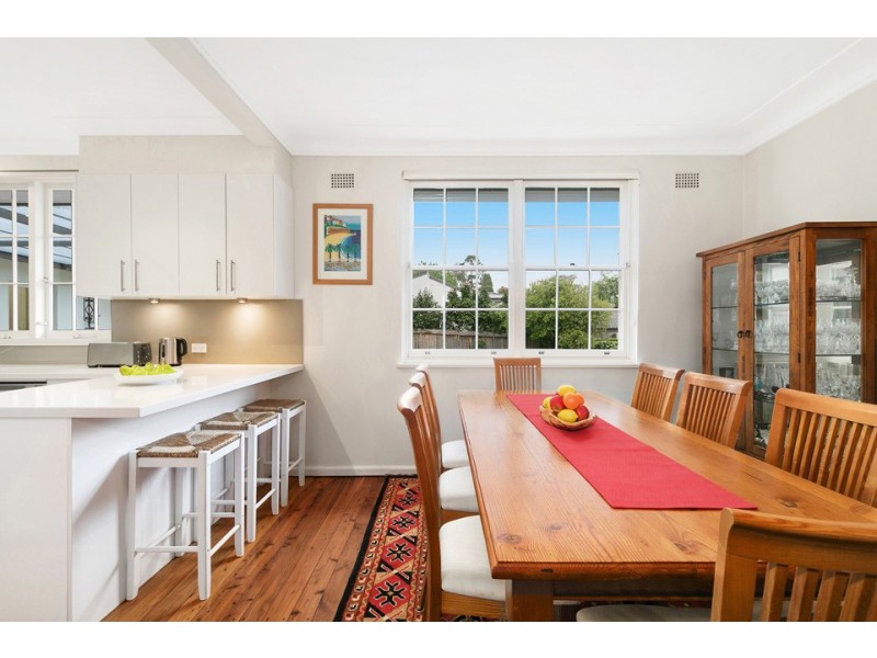 10 Garrick Road, St Ives NSW 2075