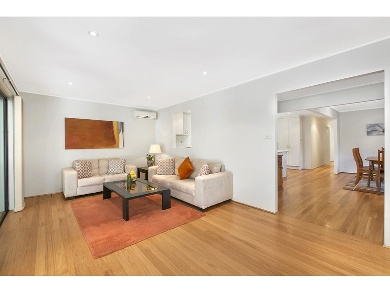 18 Wembury Road, St Ives NSW 2075