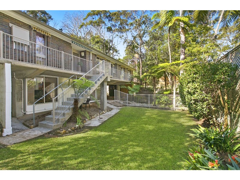 18 Wembury Road, St Ives NSW 2075