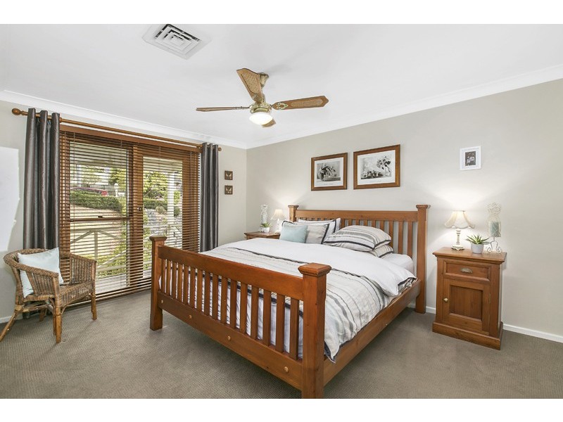 17 Brallas Avenue, St Ives NSW 2075