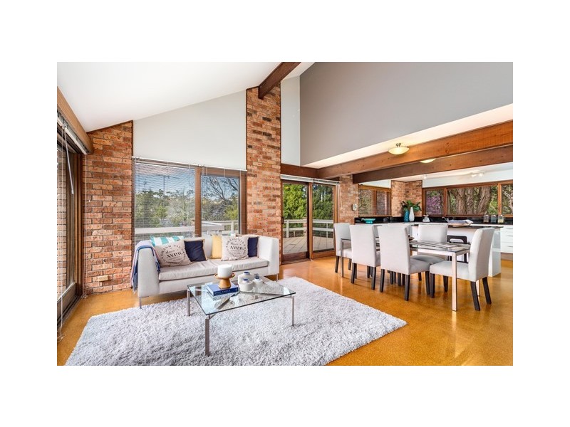 7 Elizabethan Place, St Ives NSW 2075