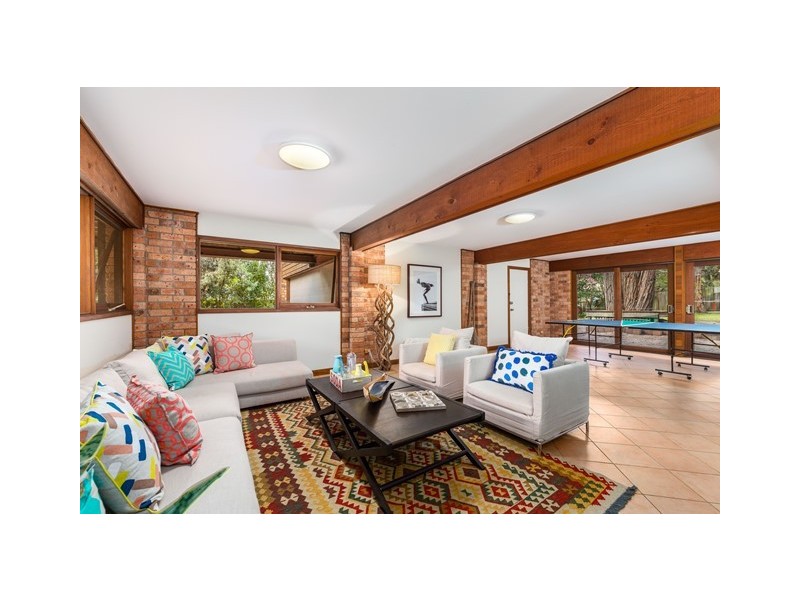 7 Elizabethan Place, St Ives NSW 2075