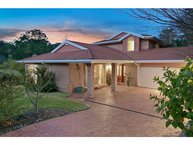 4 Hovey Avenue, St Ives NSW 2075