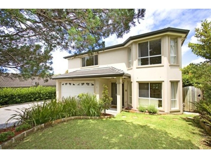 7 Shinfield Avenue, St Ives NSW 2075