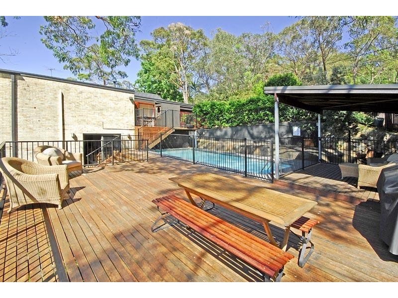 1 Linigen Place, St Ives NSW 2075
