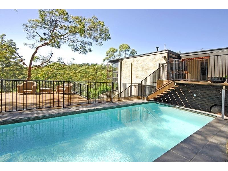 1 Linigen Place, St Ives NSW 2075