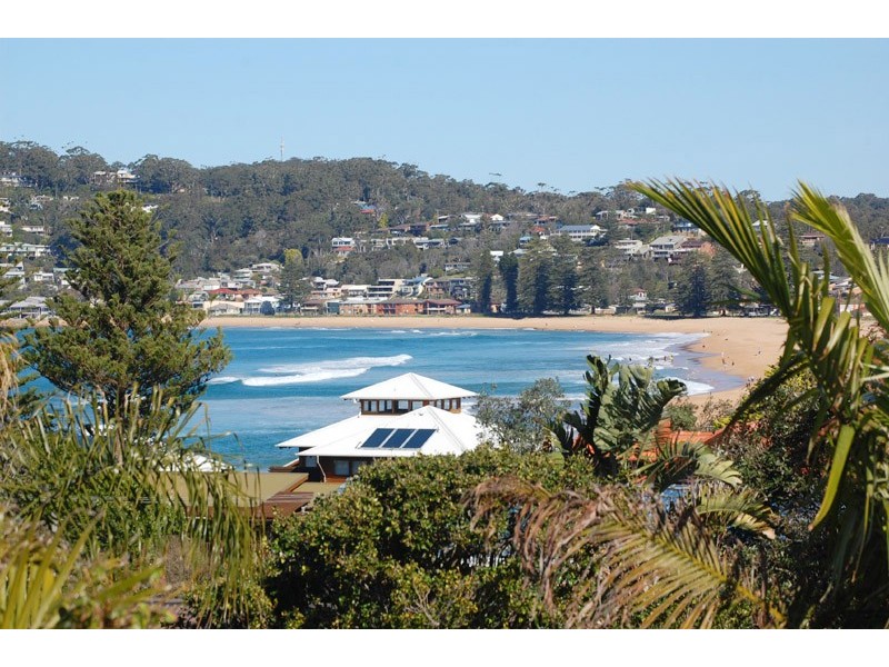 57 North Avoca  Parade, North Avoca NSW 2260