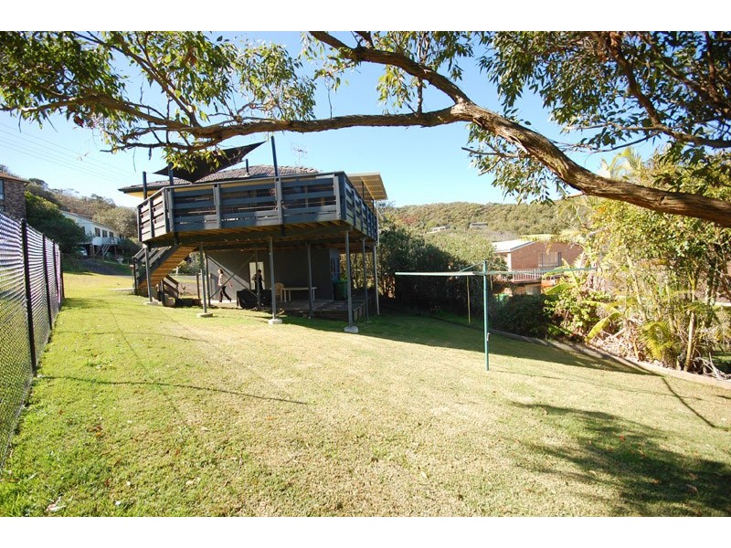 57 North Avoca  Parade, North Avoca NSW 2260
