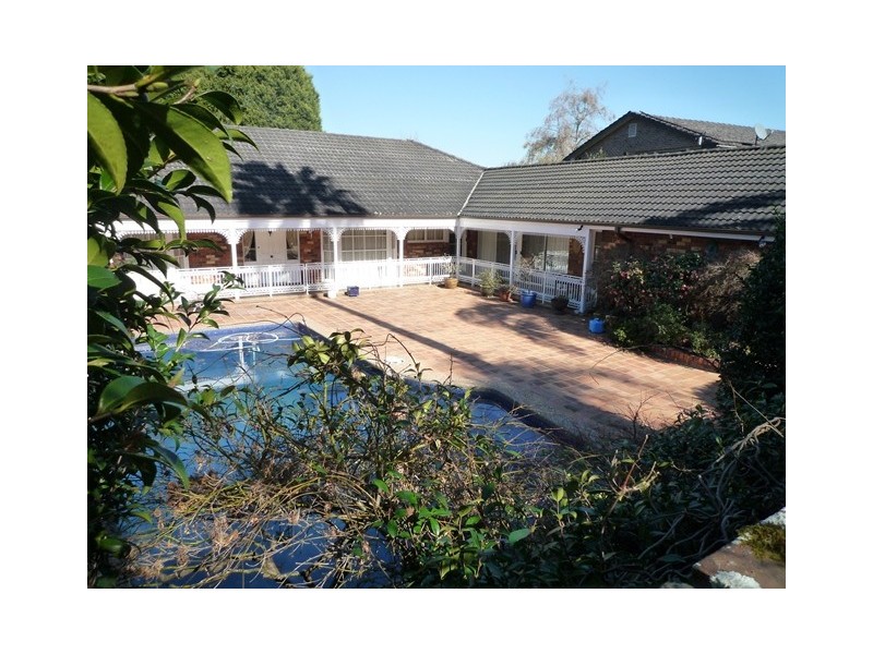 14 Delaware Avenue, St Ives NSW 2075