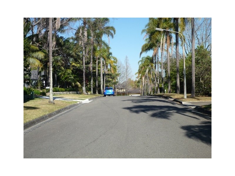 14 Delaware Avenue, St Ives NSW 2075