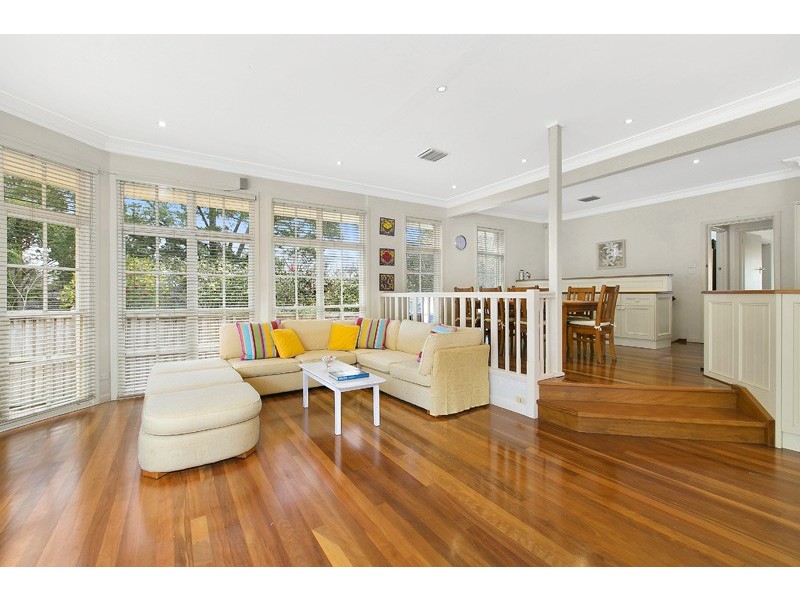 26 Memorial Avenue, St Ives NSW 2075