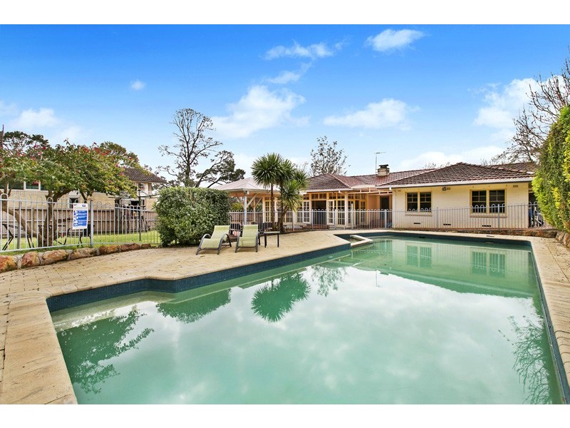 26 Memorial Avenue, St Ives NSW 2075