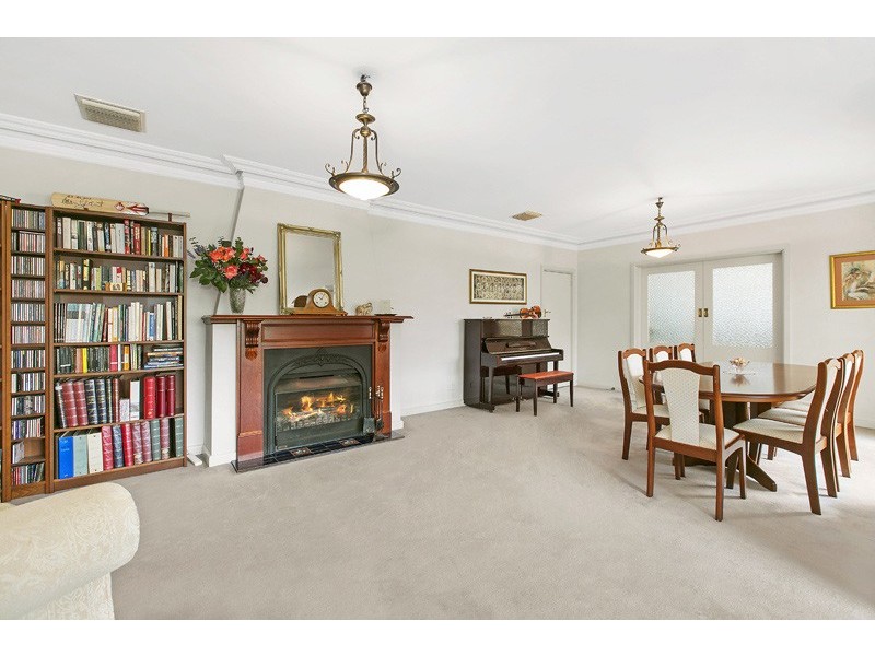 26 Memorial Avenue, St Ives NSW 2075