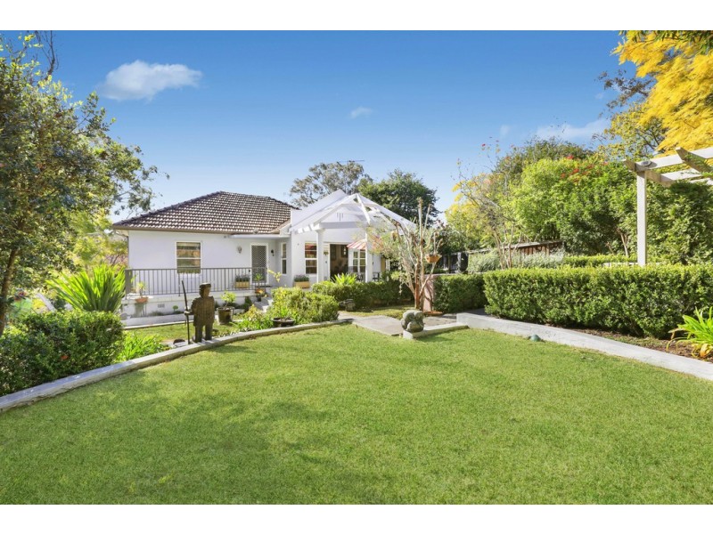 105 Fox Valley Road, Wahroonga NSW 2076