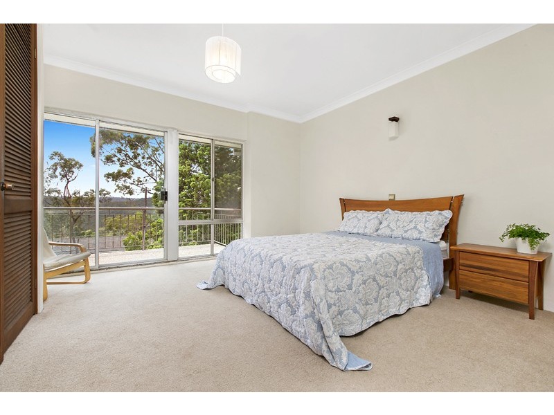 51 Cambourne Avenue, St Ives NSW 2075