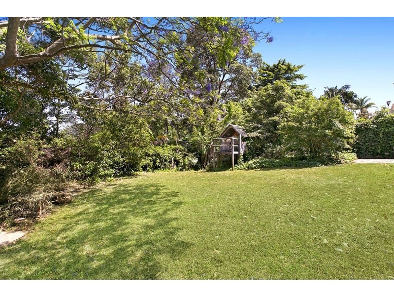 6 Hassell Street, St Ives NSW 2075