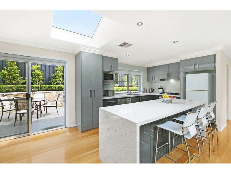 1 Putarri Avenue, St Ives NSW 2075