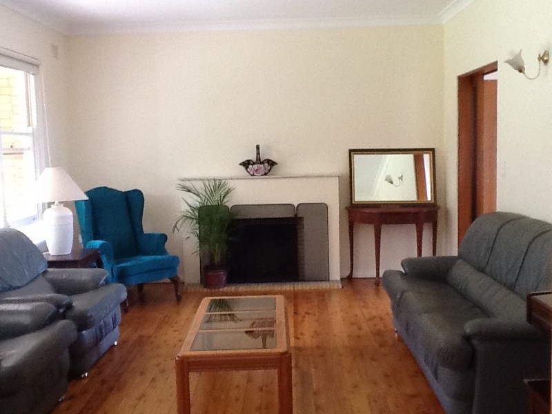 17 Monterey Street, St Ives NSW 2075