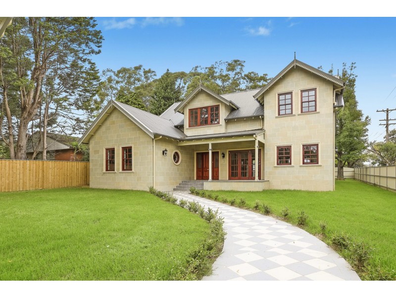 17 Dalton Road, St Ives NSW 2075