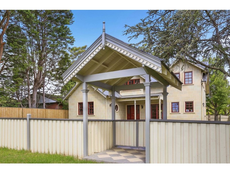 17 Dalton Road, St Ives NSW 2075