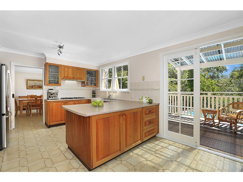 9 Melaleuca Drive, St Ives NSW 2075