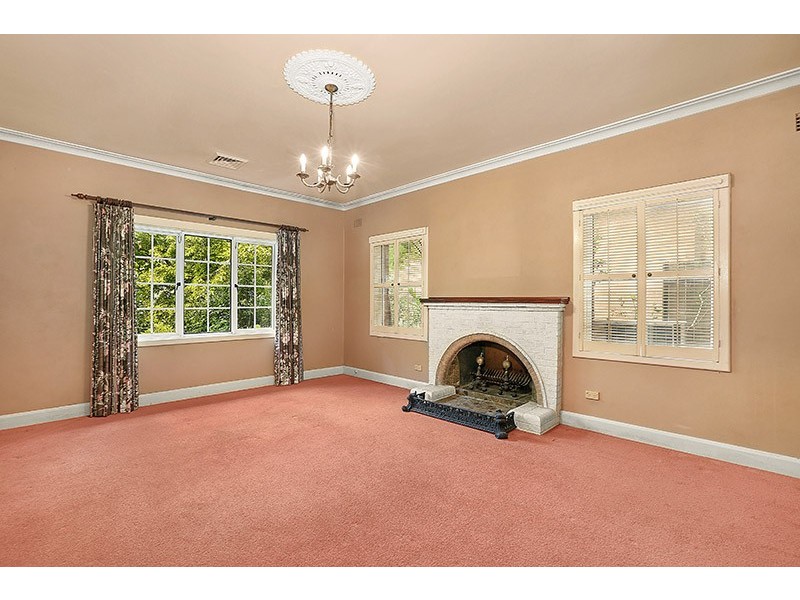 22 Putarri Avenue, St Ives NSW 2075