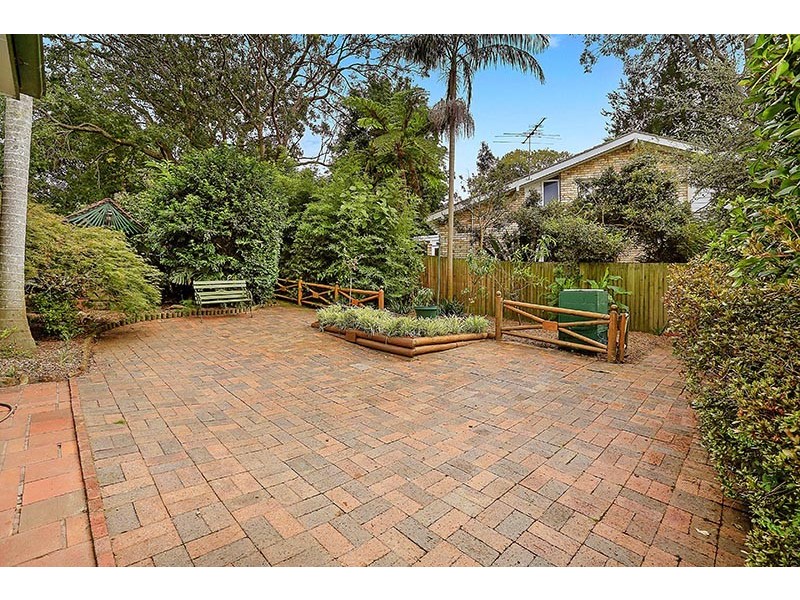 22 Putarri Avenue, St Ives NSW 2075