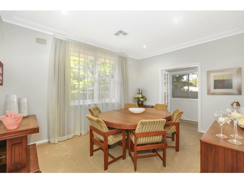 5 Glenelg Place, St Ives NSW 2075