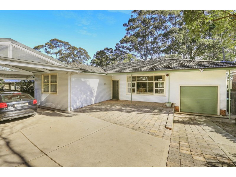 6 Benaroon Avenue, St Ives NSW 2075