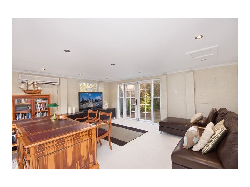 36 Yarralumla Avenue, St Ives NSW 2075