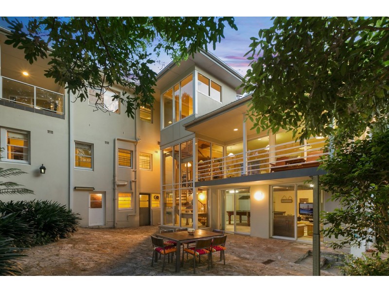 13 Roland Avenue, Wahroonga NSW 2076