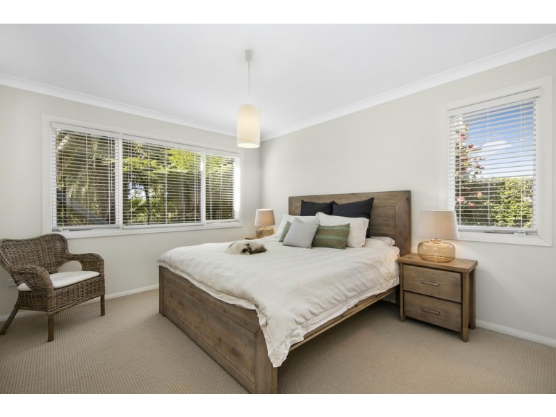 12 Cambourne Avenue, St Ives NSW 2075