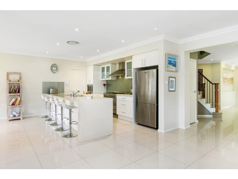 25 Benaroon Avenue, St Ives NSW 2075