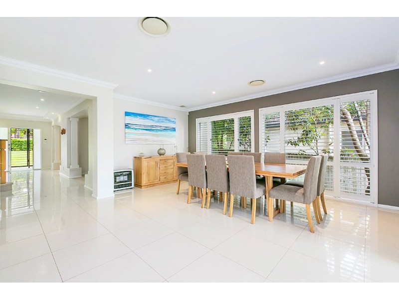 25 Benaroon Avenue, St Ives NSW 2075