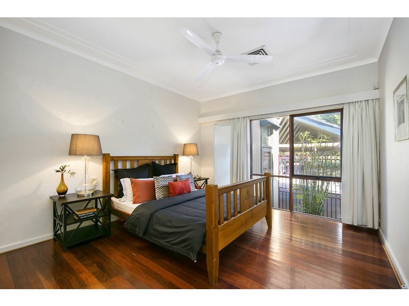 8 Yarrabung Road, St Ives NSW 2075