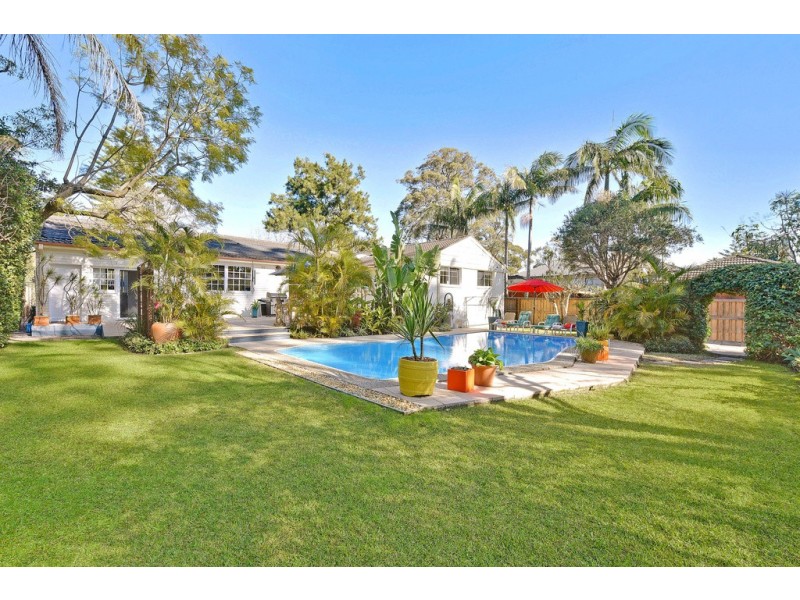 41 Woodbury Road, St Ives NSW 2075