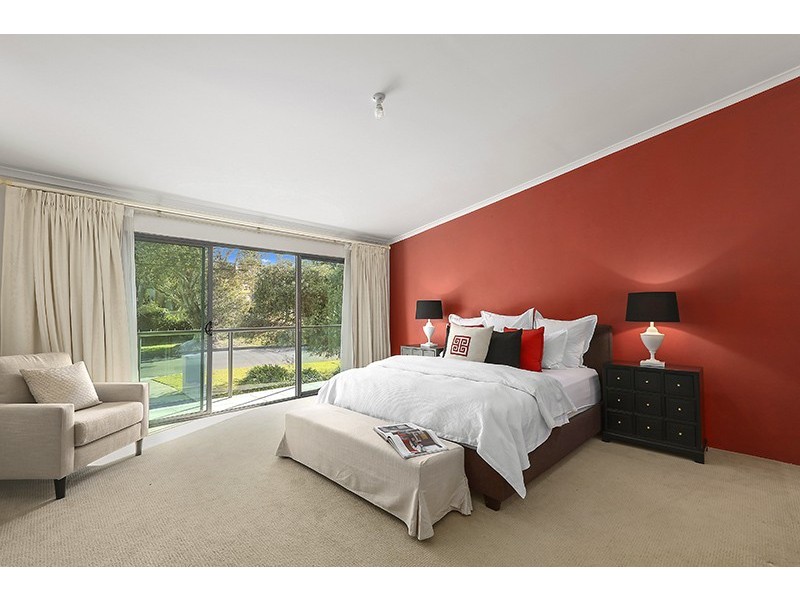 2 Burdekin Crescent, St Ives NSW 2075