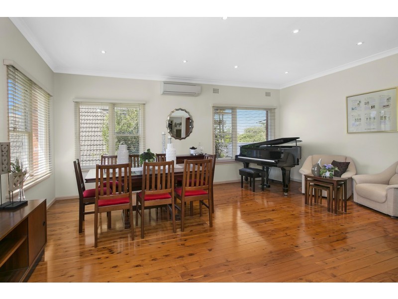 9 Ovens Place, St Ives NSW 2075