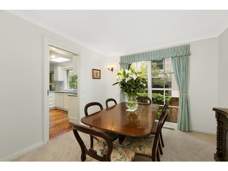 37 Warrimoo Avenue, St Ives NSW 2075