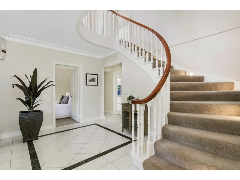 5 Mudies Road, St Ives NSW 2075