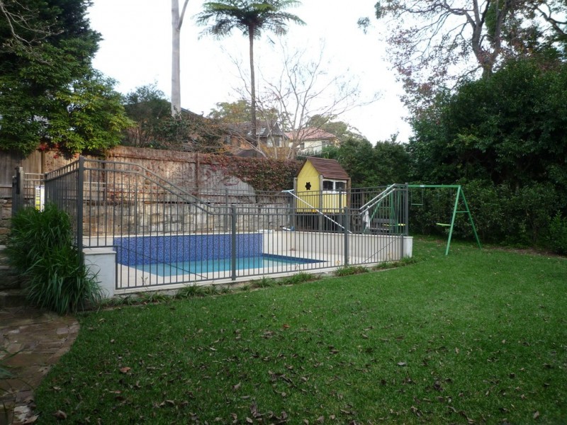2 Bradford Road, Pymble NSW 2073