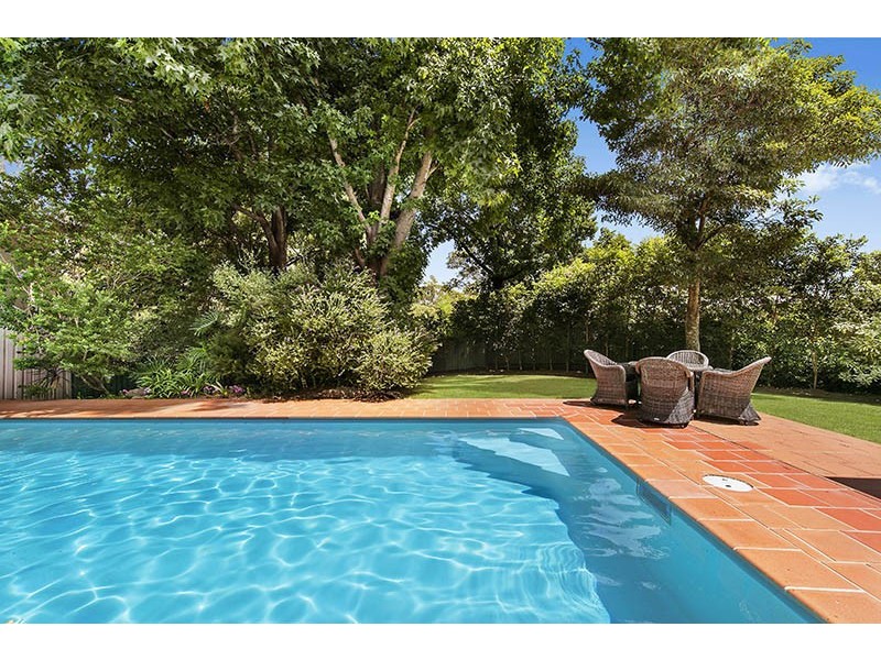 6B Warrimoo Avenue, St Ives NSW 2075