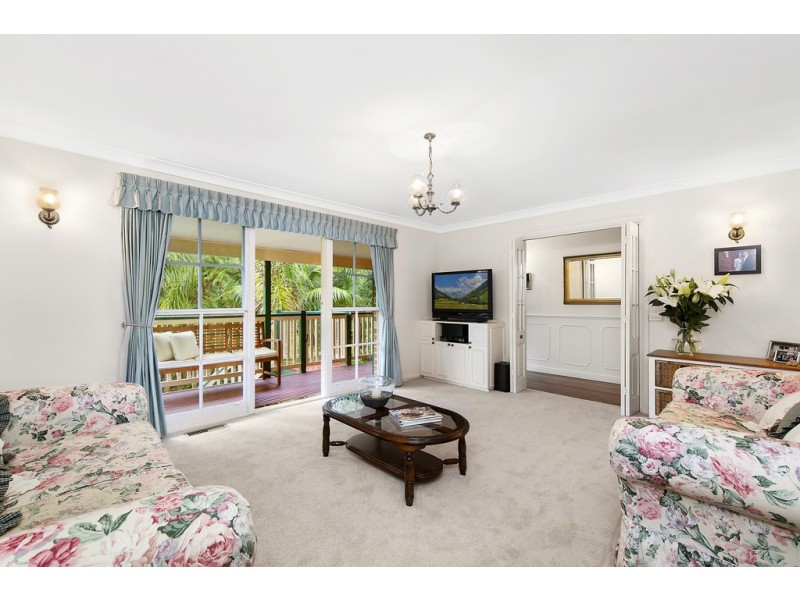 37 Warrimoo Avenue, St Ives NSW 2075
